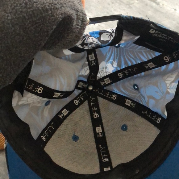 SOLD // SOLD // SOLD // SOLD - Picture 5 of 5